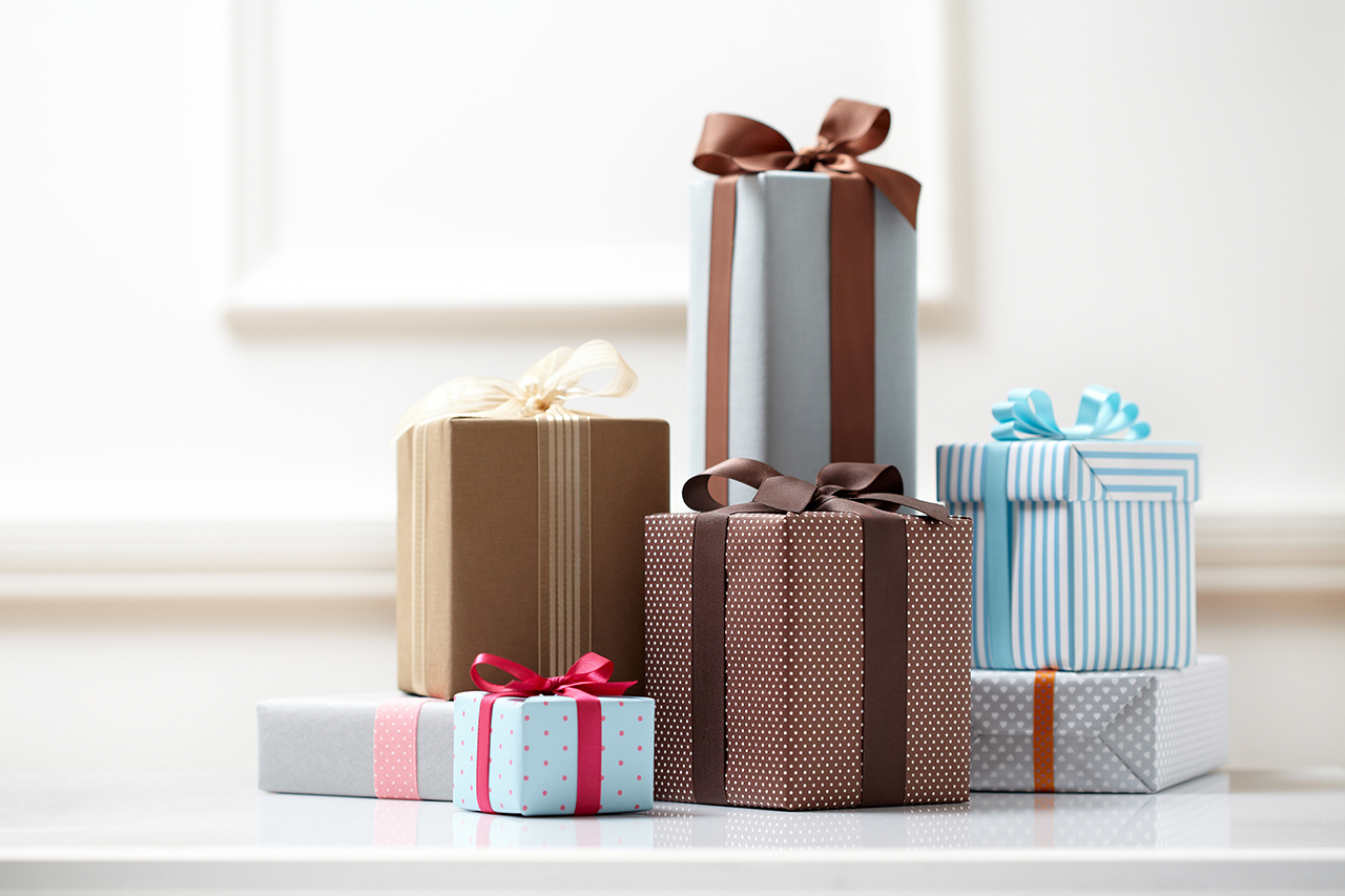 a lot of gifts Mywish Wishlist App Social Platform
